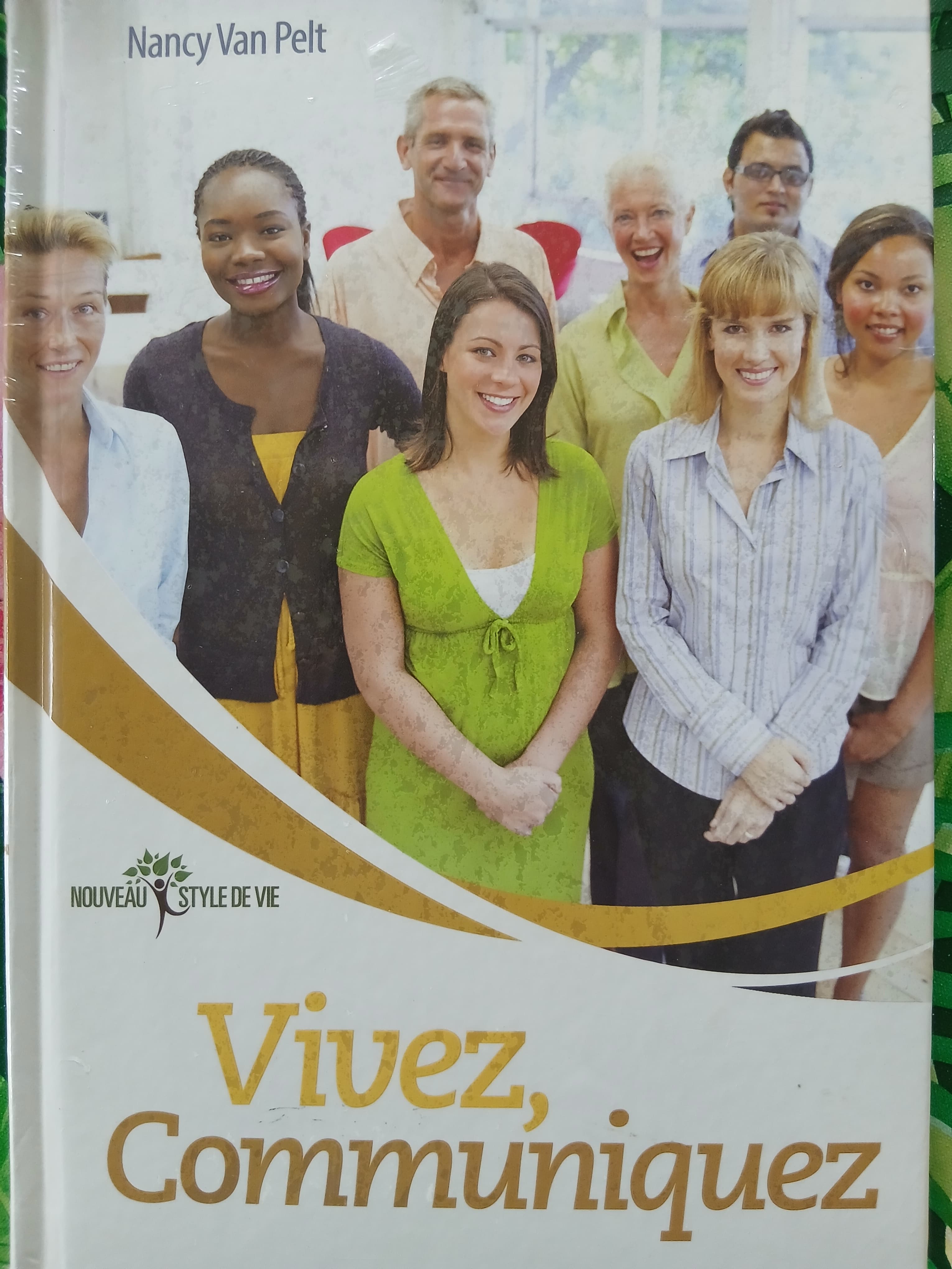 Couverture du livre "Vivez Communiquez" par Nancy Van Pelt